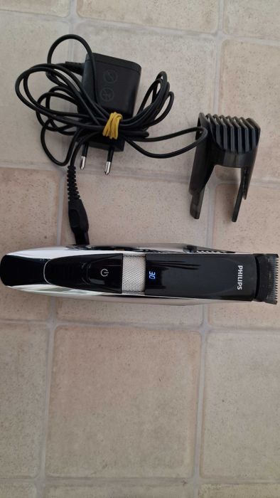 Тример Philips для вусів і бороди (Б/В)