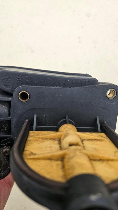 Продам воздушна(віхрева)заслонка колектора w124