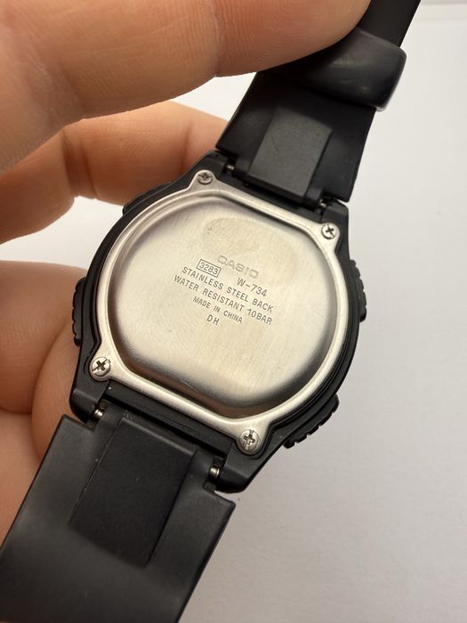 Zegarek Casio W-734