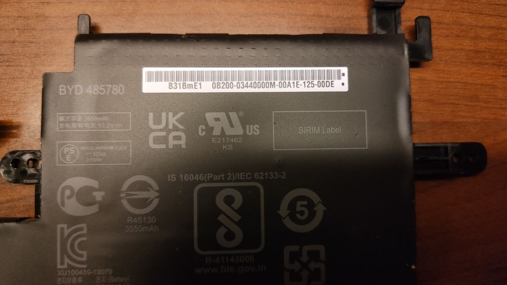 Bateria Asus B31N1842

3ICP5/57/80

3ICP5/57/80