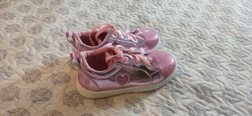 Nowe sneakersy, adidaski błyszczące Sinsay r. 30, różowe, brokat
