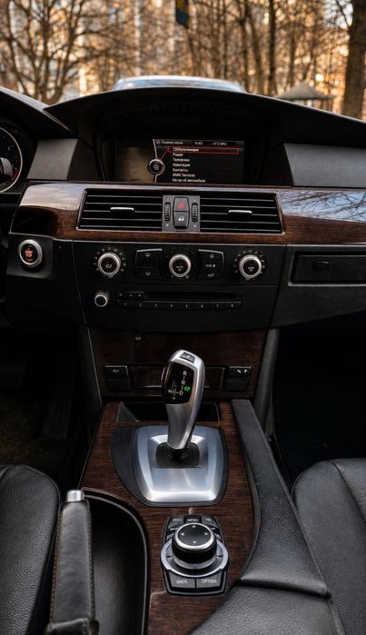 Разборка e60 e61 е60 е61 xdrive bmw бмв капот фары салон