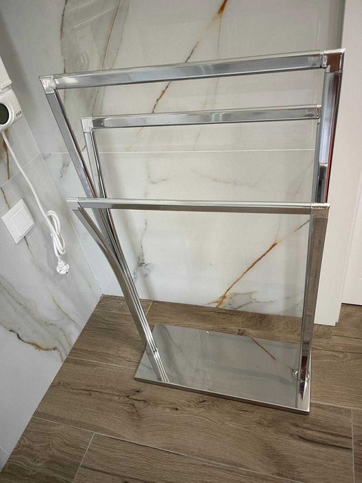 Toalheiro com 3 barras cromado 48,5 x 88