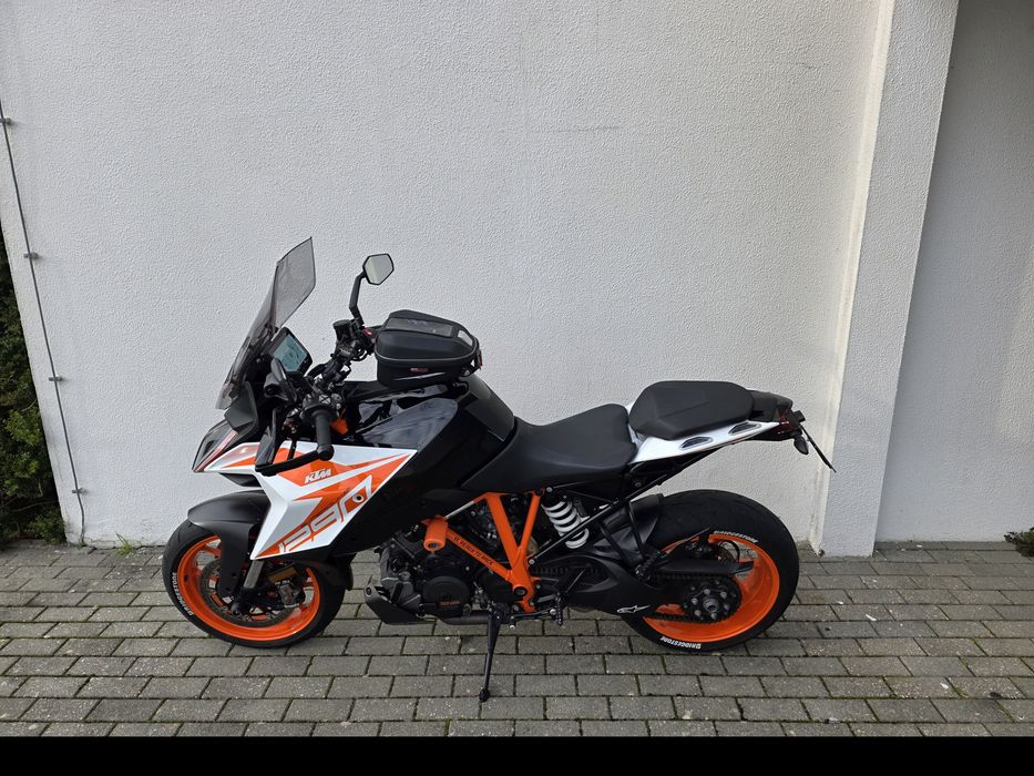 KTM  SuperDuke 1290 GT