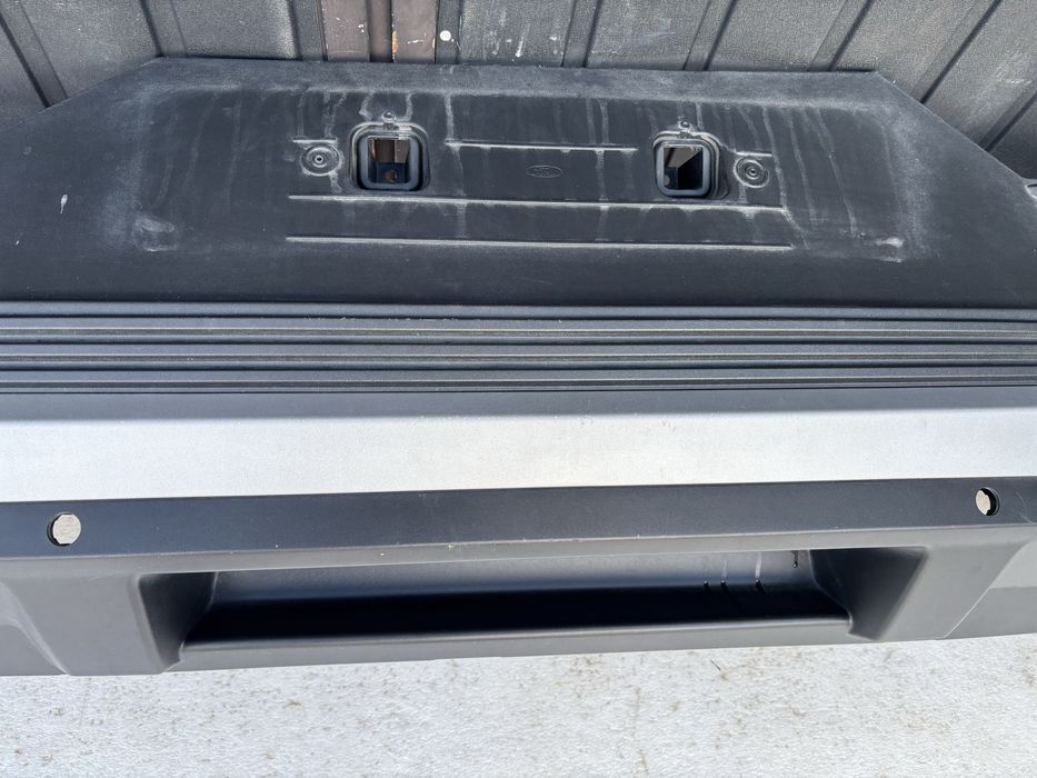 Ford Explorer VII 7 23- EV elektryk zderzak tył tylny