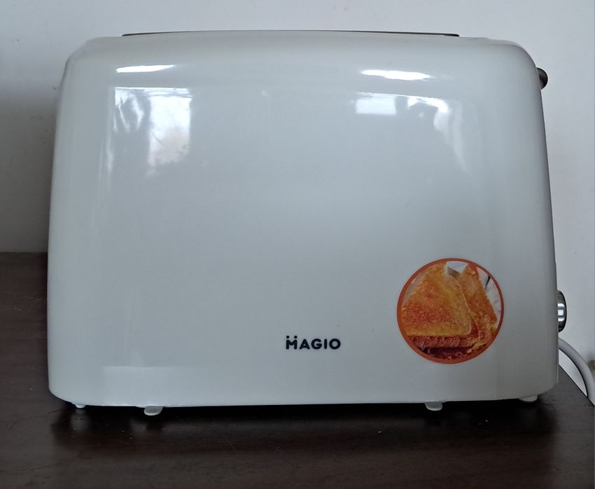 Тостер Magio MG-273