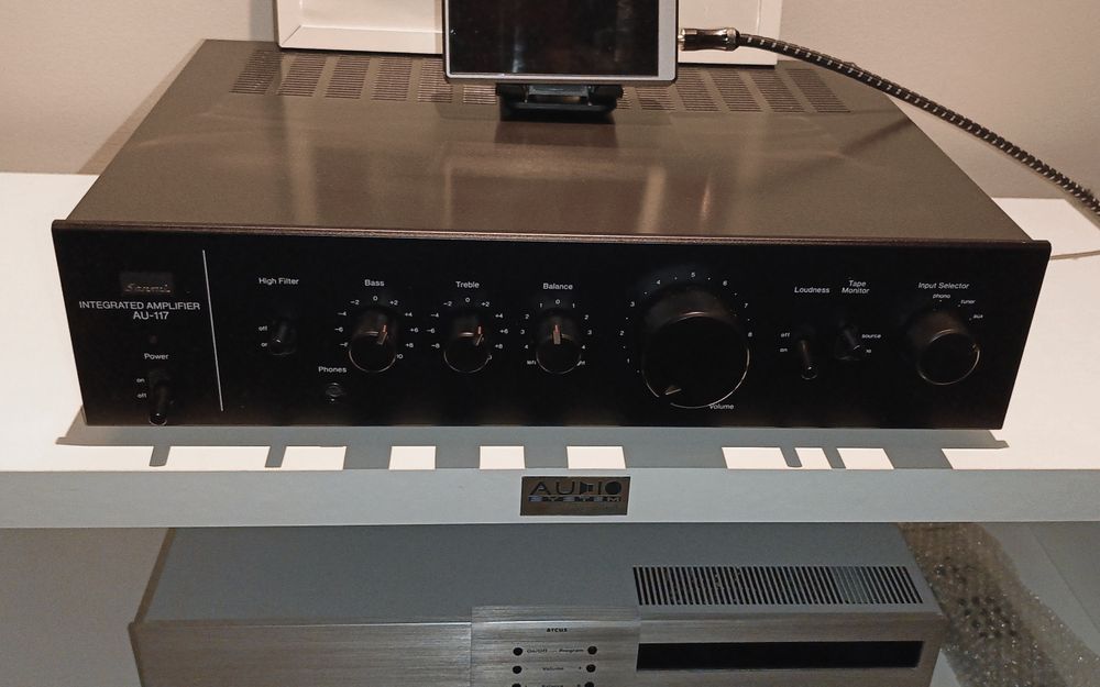 Sansui AU 117, Marantz, Pioneer, Sony