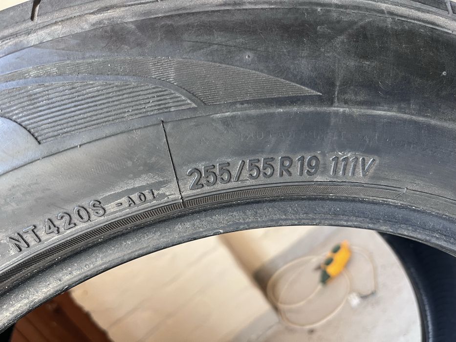 Шины/колеса/гума/резина Nitto 255/55 R19 Всесезонная