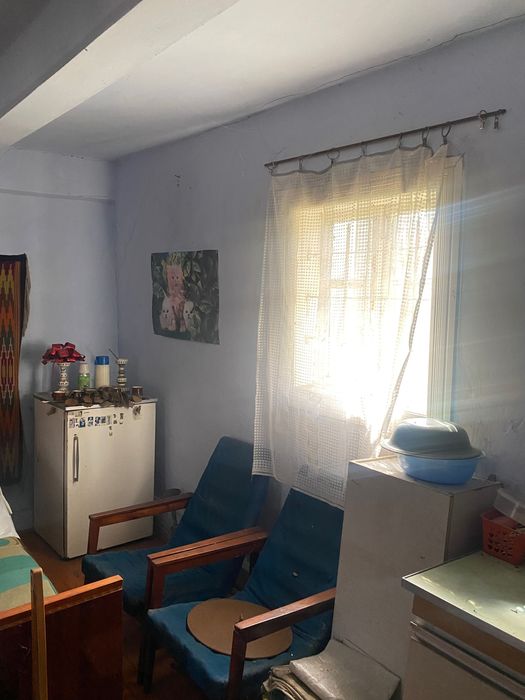Продаж будинку 2 кім с .Хренів + 13 сот землі
