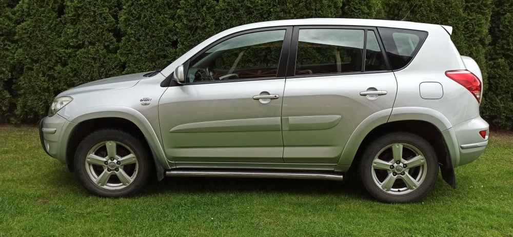Toyota RAV4 2.2 D-CAT, 177KM/ Bezwypadkowa/Webasto/Hak/4x4/Rejestracja 2009