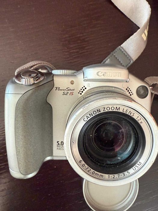 Canon PowerShot S2 IS