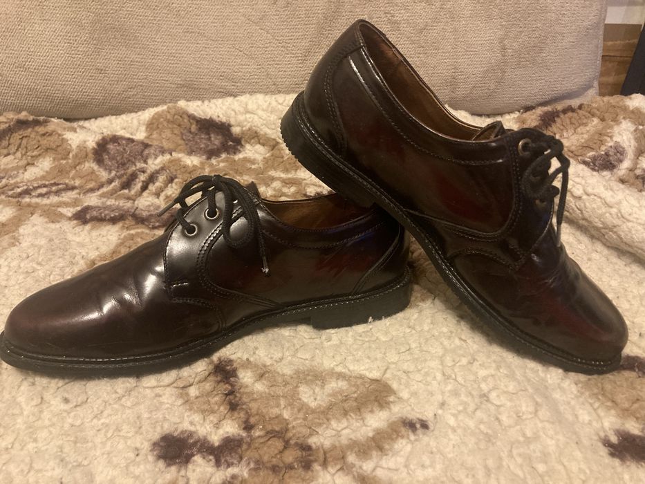 Buty skorzane renomowanej firmy Conhpol