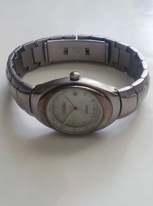 Годинник Слава,механізм MIYOTA 2115,не носилися.