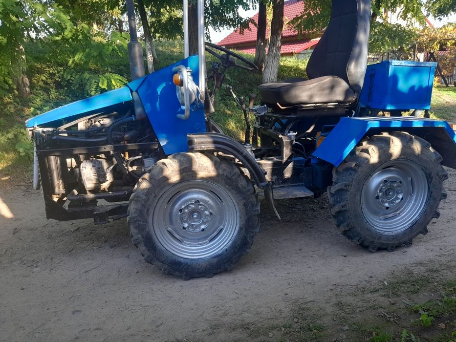 Рродам мини трактор