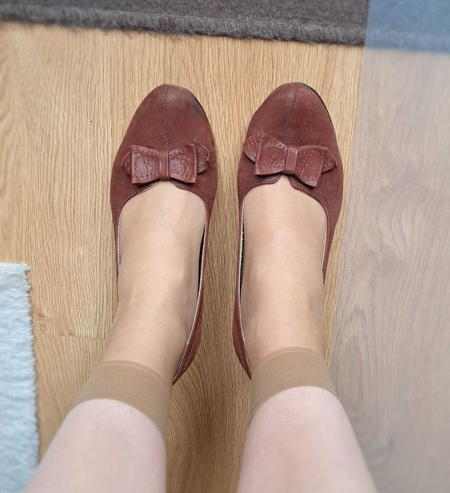 Pantofle skórzane buty na obcasie