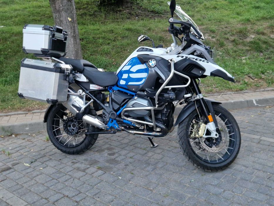 Motocykl turystyczny