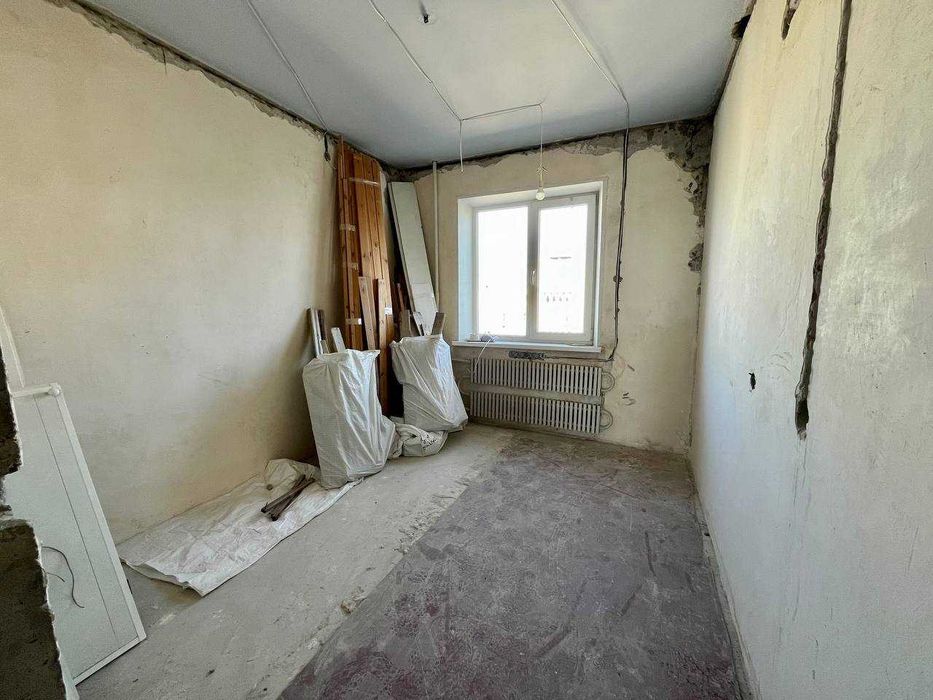 Продається 3-кімнатна квартира Хортицьке шосе