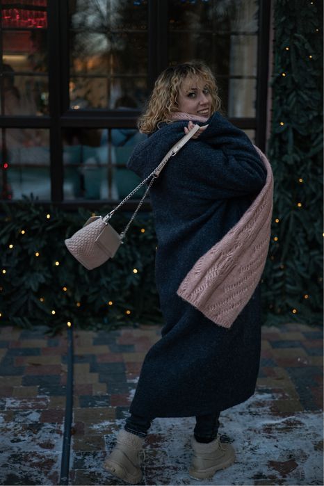 Продам тепле шерстяне пальто жіноче, розмір S-M