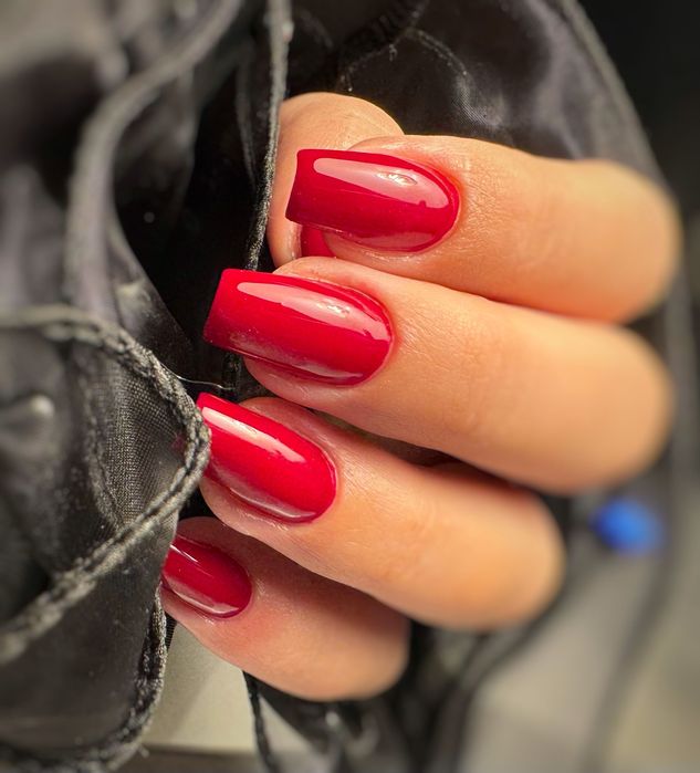Manicure hybrydowy , żelowy , usługa z dojazdem