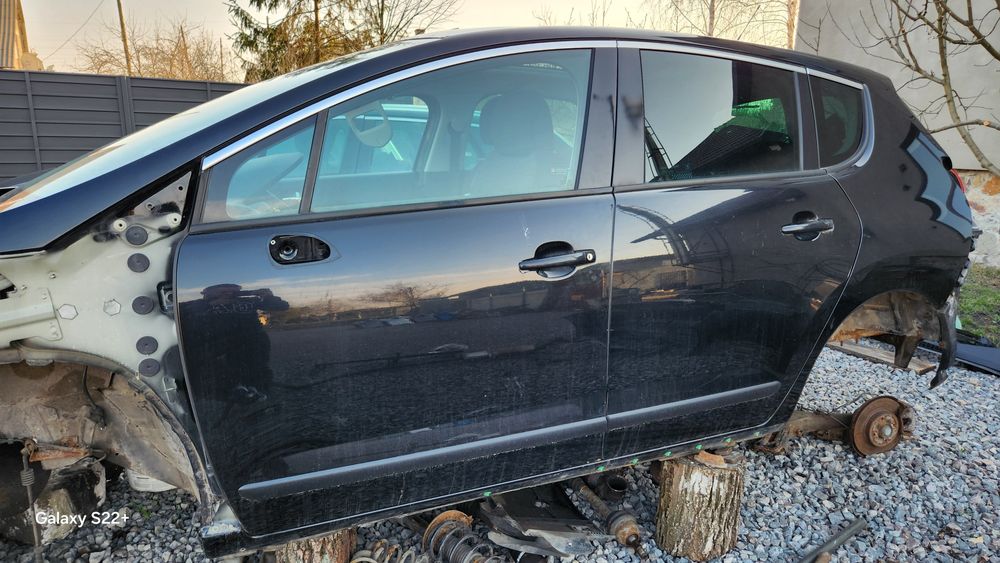 Двери двері Peugeot Пежо 3008 праві ліві передні  задні KTVD