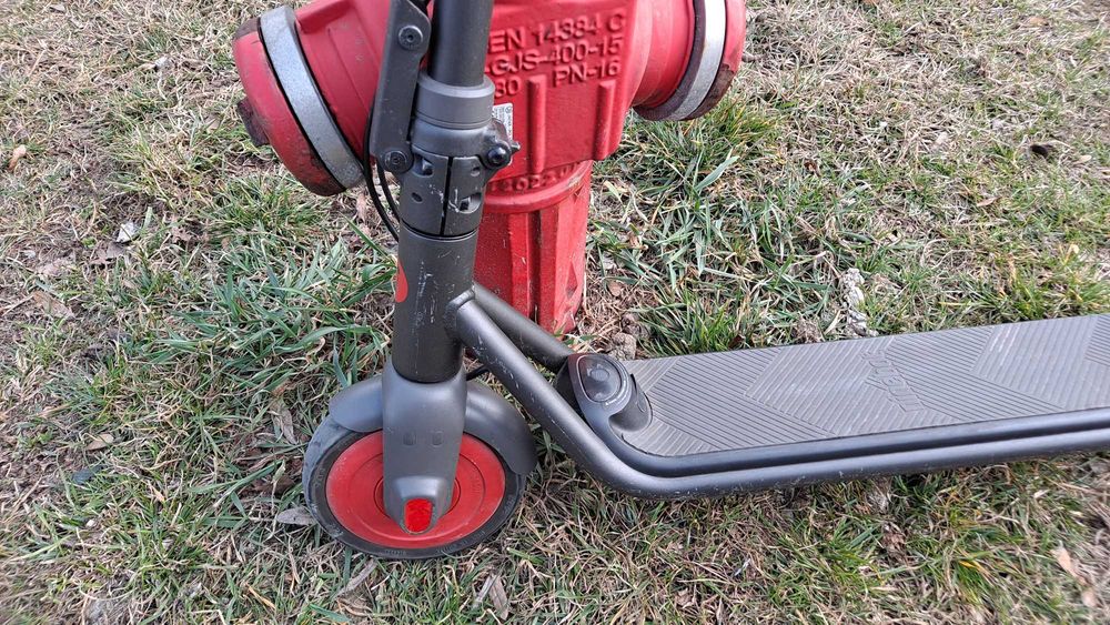 hulajnoga elektryczna Segway Ninebot Zing C20