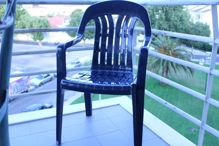 4 Cadeiras de Braços Marca Curver para Exterior Azuis Resistentes