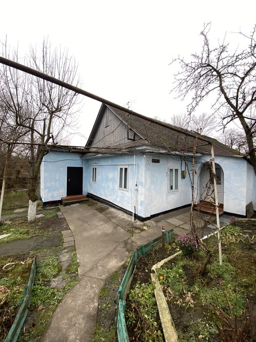 Продам частину будинку у Гощі