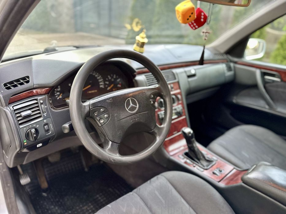 Продам W210,2001 рік"2.2 CDI"