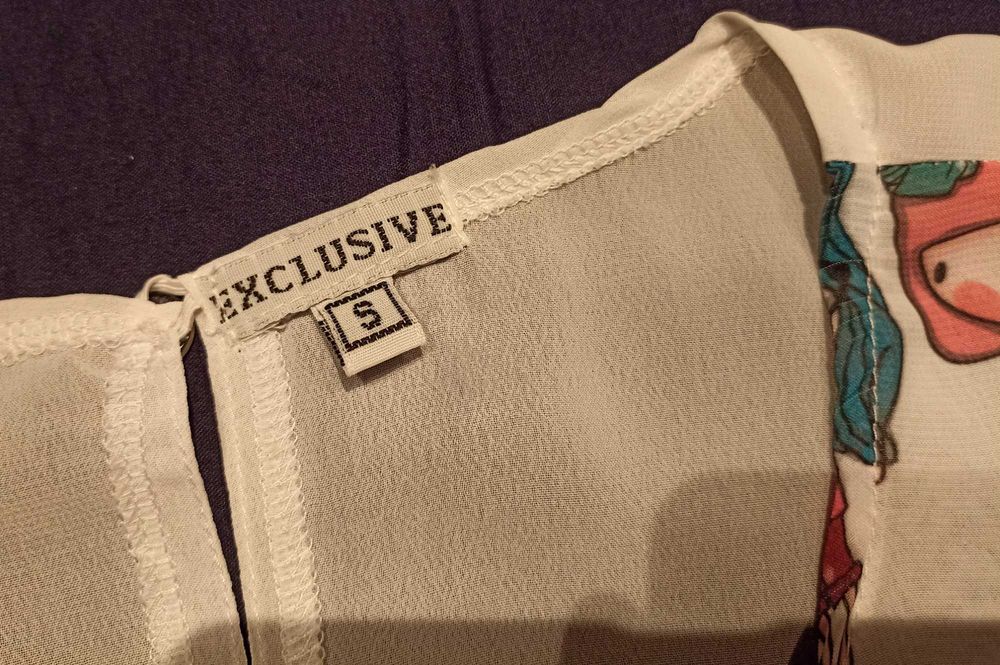 Damski T-shirt z rysunkiem