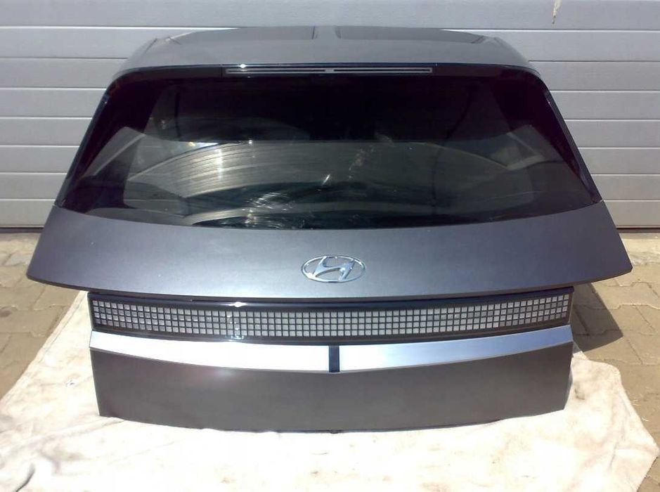 Крышка багажника Hyundai Ioniq 5 голая комплектная