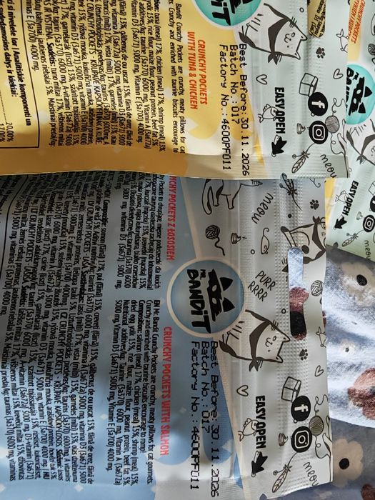 Sprzedam 10 opakowań przysmaków dla kota Mr. Bandit Crunchy Pockets