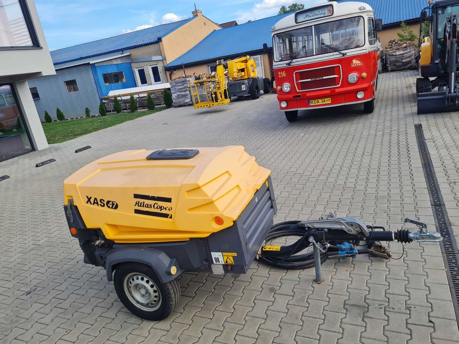 Sprężarka Atlas Copco XAS 47 + młoty pneumatyczne + wąż rok 2013