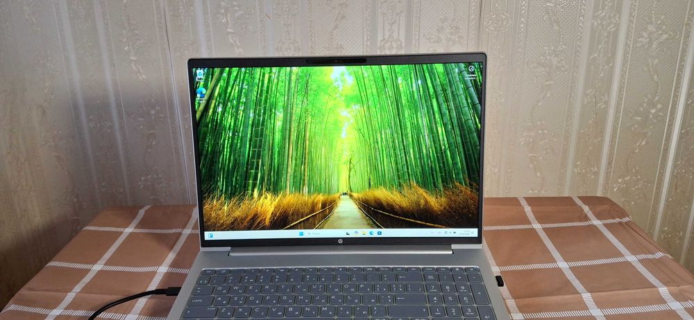 HP ProBook 460 G11  Core Ultra 5 125H Intel Arc