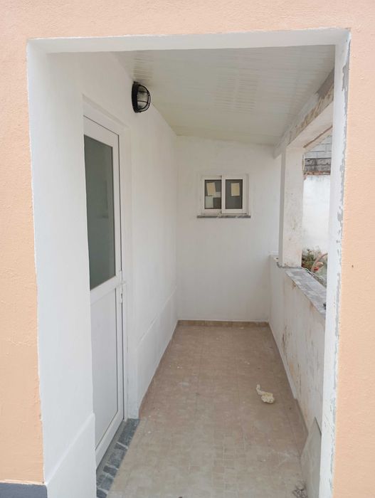 Anexo de moradia com entrada independente