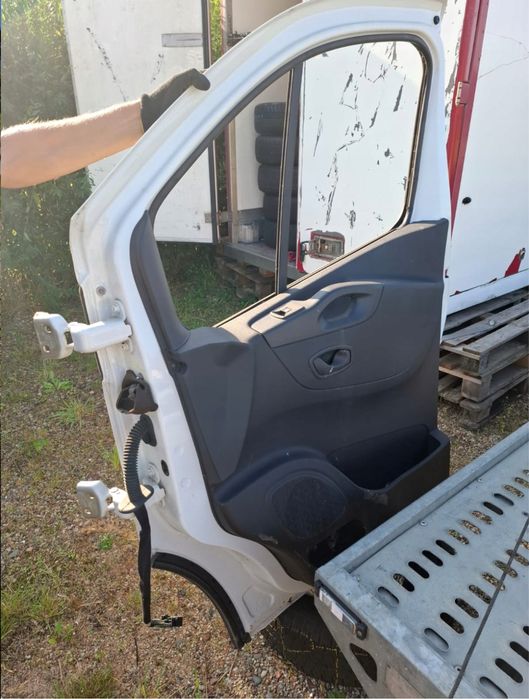 Drzwi Trafic lll Kompletne Prawe