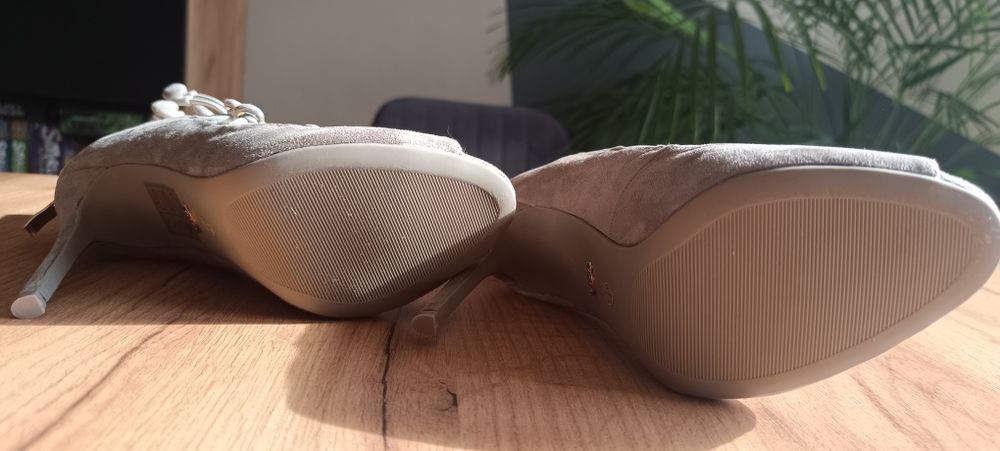 Nowe buty 38 sandałki