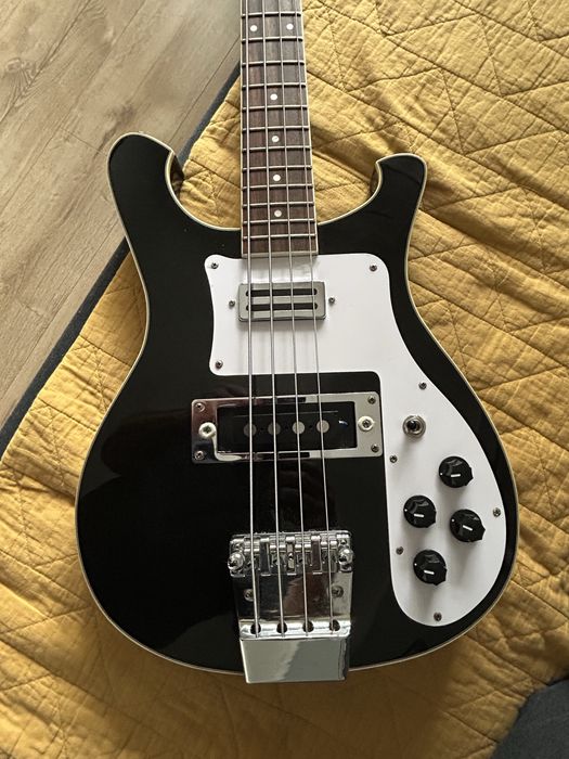 Baixo Harley Benton RB-414BK Classic Series