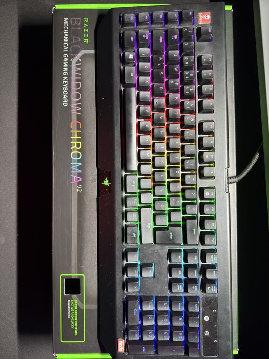 Razer BlackWidow Chroma V2 1000hz/1ms- Como Novo