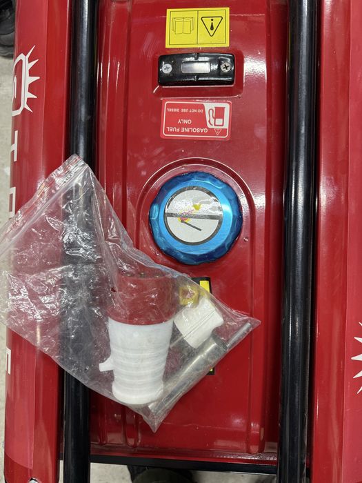 Трифазний бензиновий генератор 6 кВт