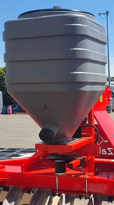 Siewnik poplonu poplonów 110 l  DOSTAWA