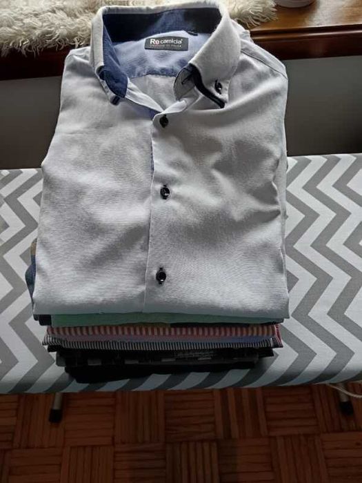 Vendo Pack de Camisas Slimfit ou individualmente