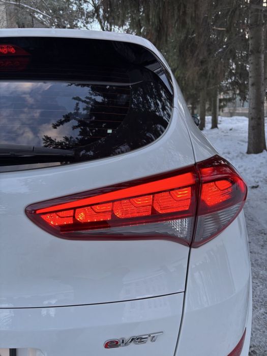 Прожаж автомобіля Hundai Tukson 2.0 д.