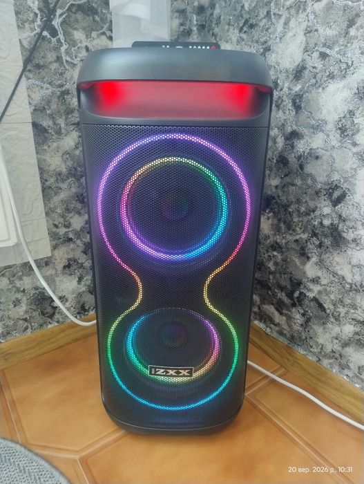 Продам велику блютуз колонку ZXX5505