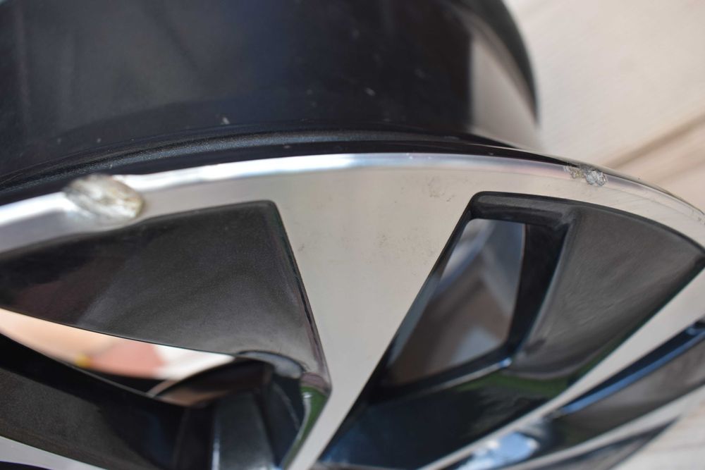 ORYGINALNA Felga Skoda Fabia 3 6V0x601x025N 16 5x100 ET46