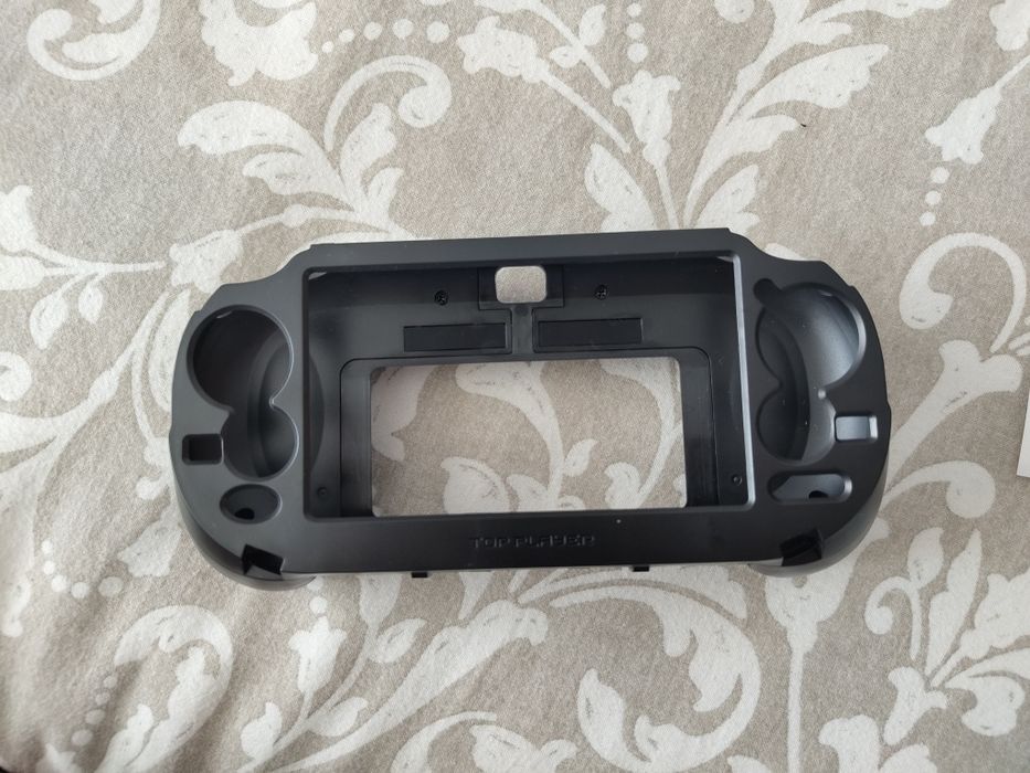 Capa PsVita 1000 com cartão SD2Vita