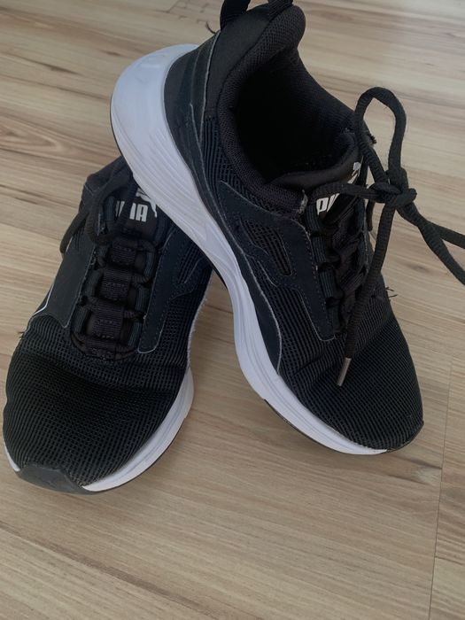 Кросівки жіночі puma 37