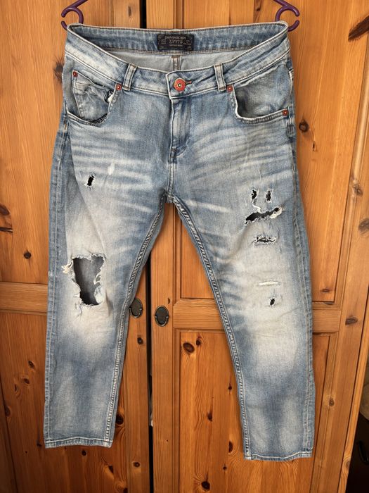 Jeansy z dziurami Zara r.M