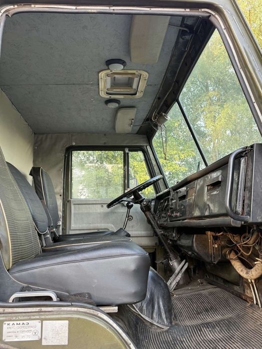 Камаз 4310 лісовоз довга база