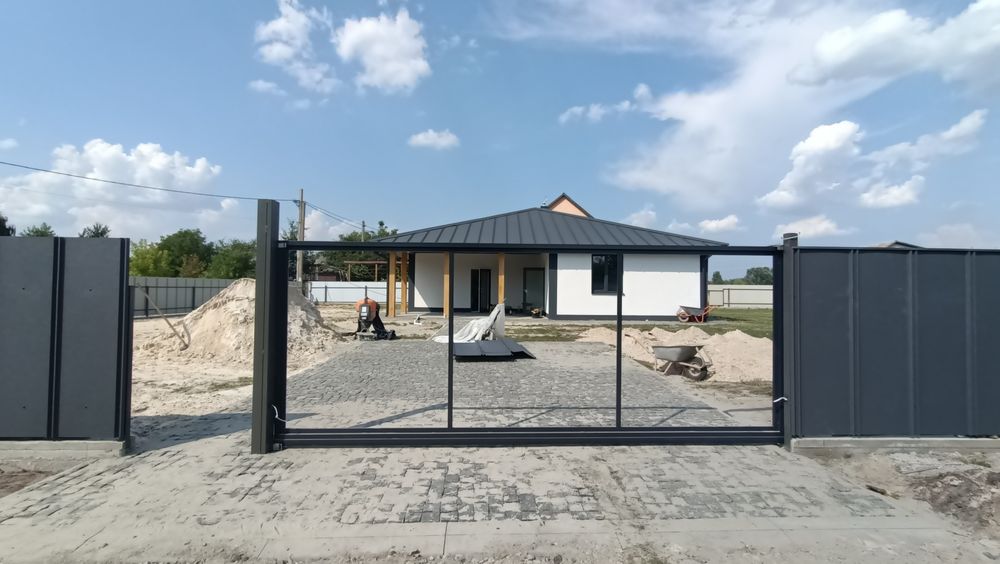 Енергоефективний  будинок з товщиною стін 60 см