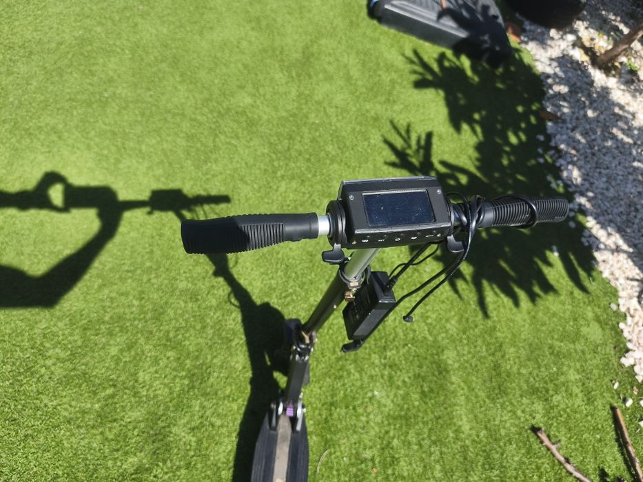 Trotinete elétrica urbanglide (bateria super viciada)